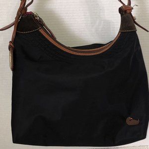 Dooney & Bourke Black Nylon Hobo Shoulder Bag Embroidered Duck Logo Hang Tag